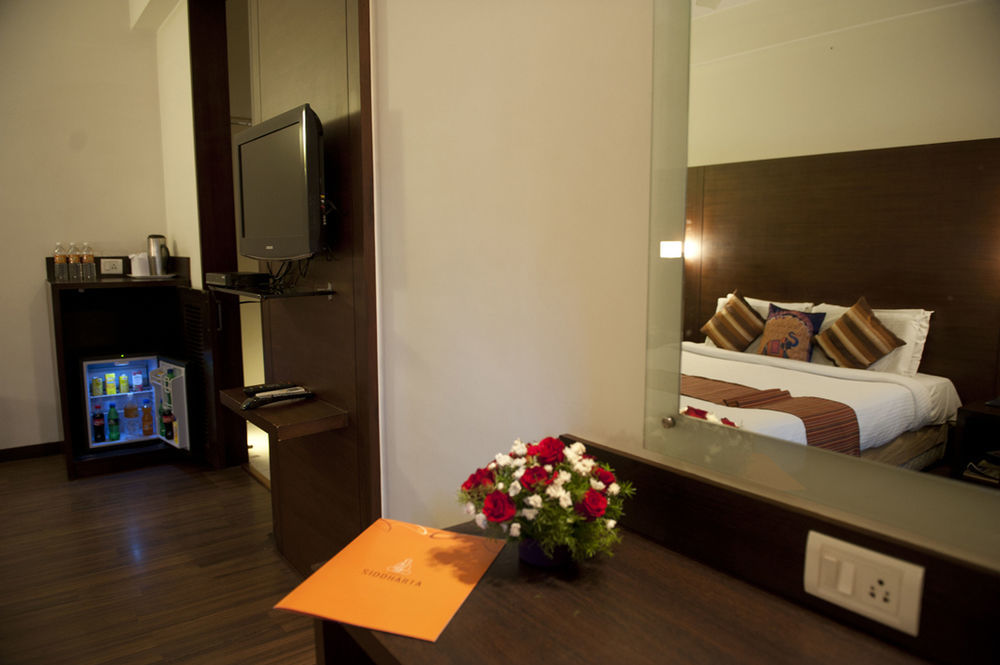 Hotel Siddharta ไมซอร์ ภายนอก รูปภาพ